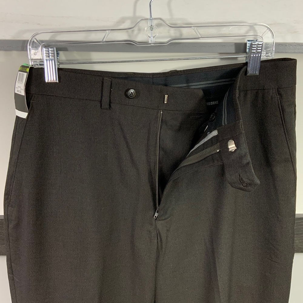 CLAIBORNE plain front chocolate pants no iron - Picture 9 of 11